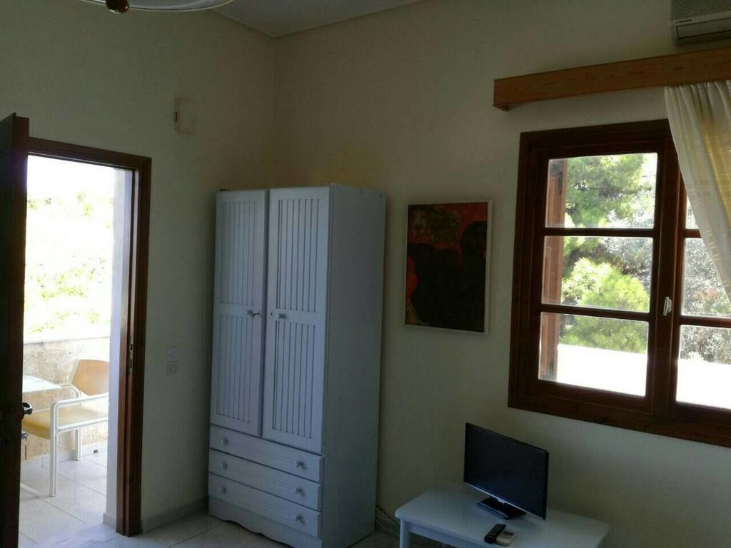 Agistri Hotel Скала Экстерьер фото